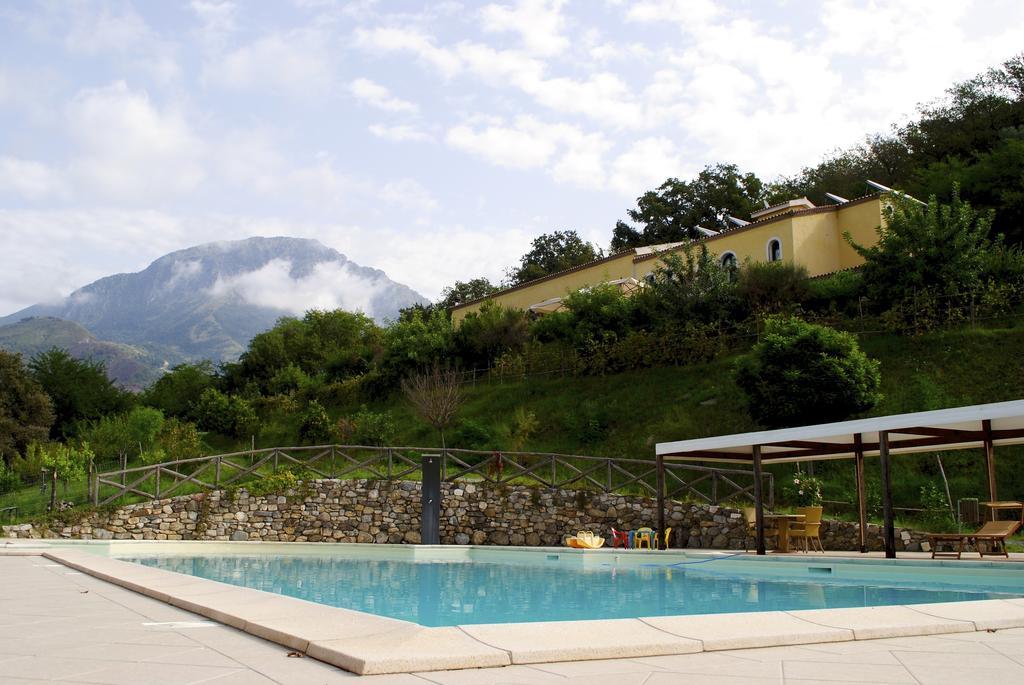 Agriturismo L'Arca Di Anna Brambilla Белведере Маритимо Екстериор снимка